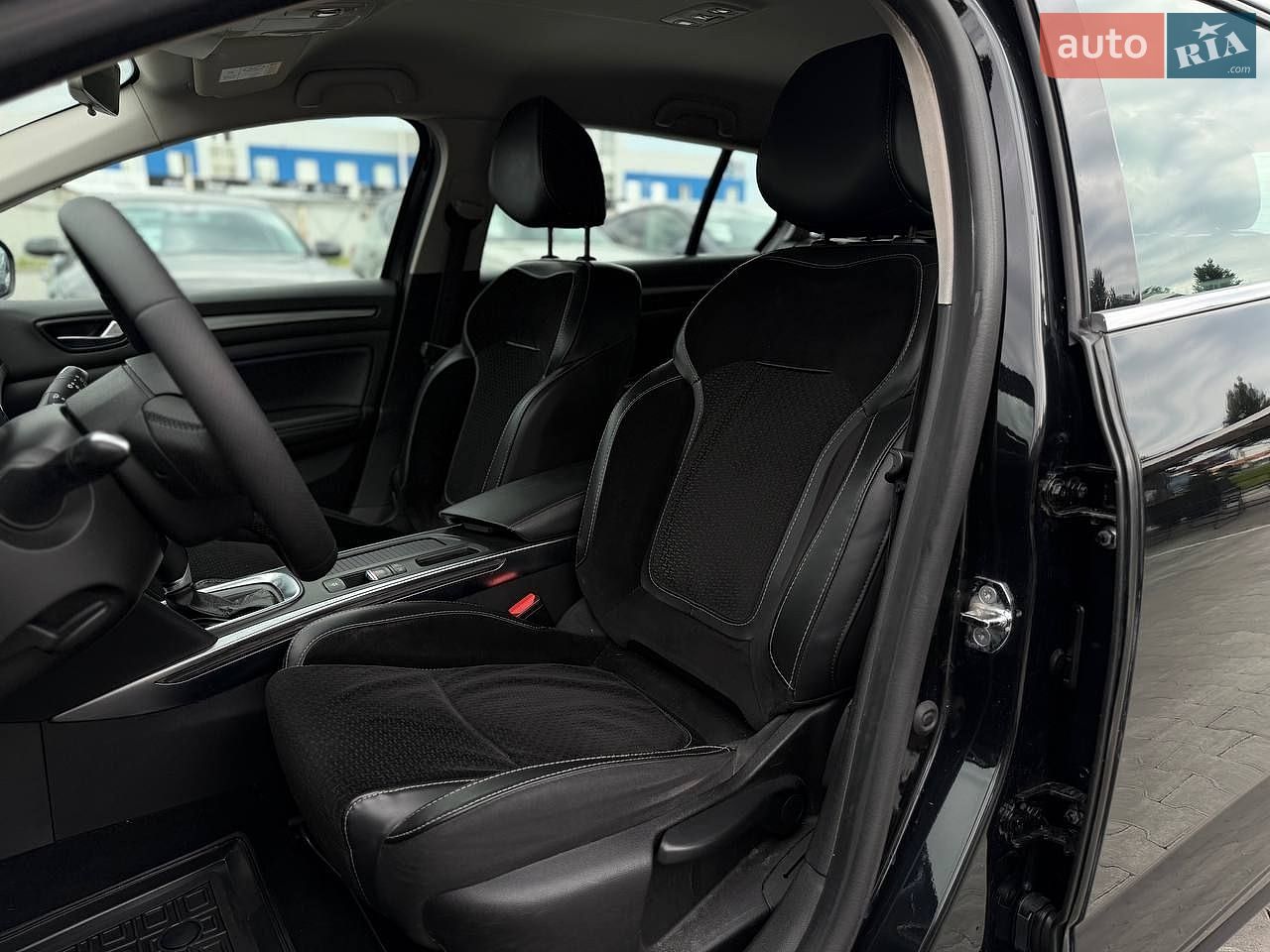 Renault Megane 2018 VIN VF1RFB00159804178 фото оголошення 24 з 47