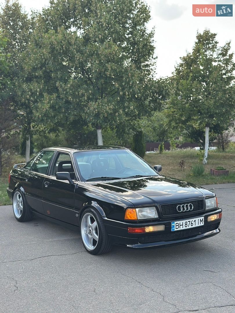 Audi 80 1992 VIN WAUZZZ8CZNA107977 фото оголошення 2 з 17