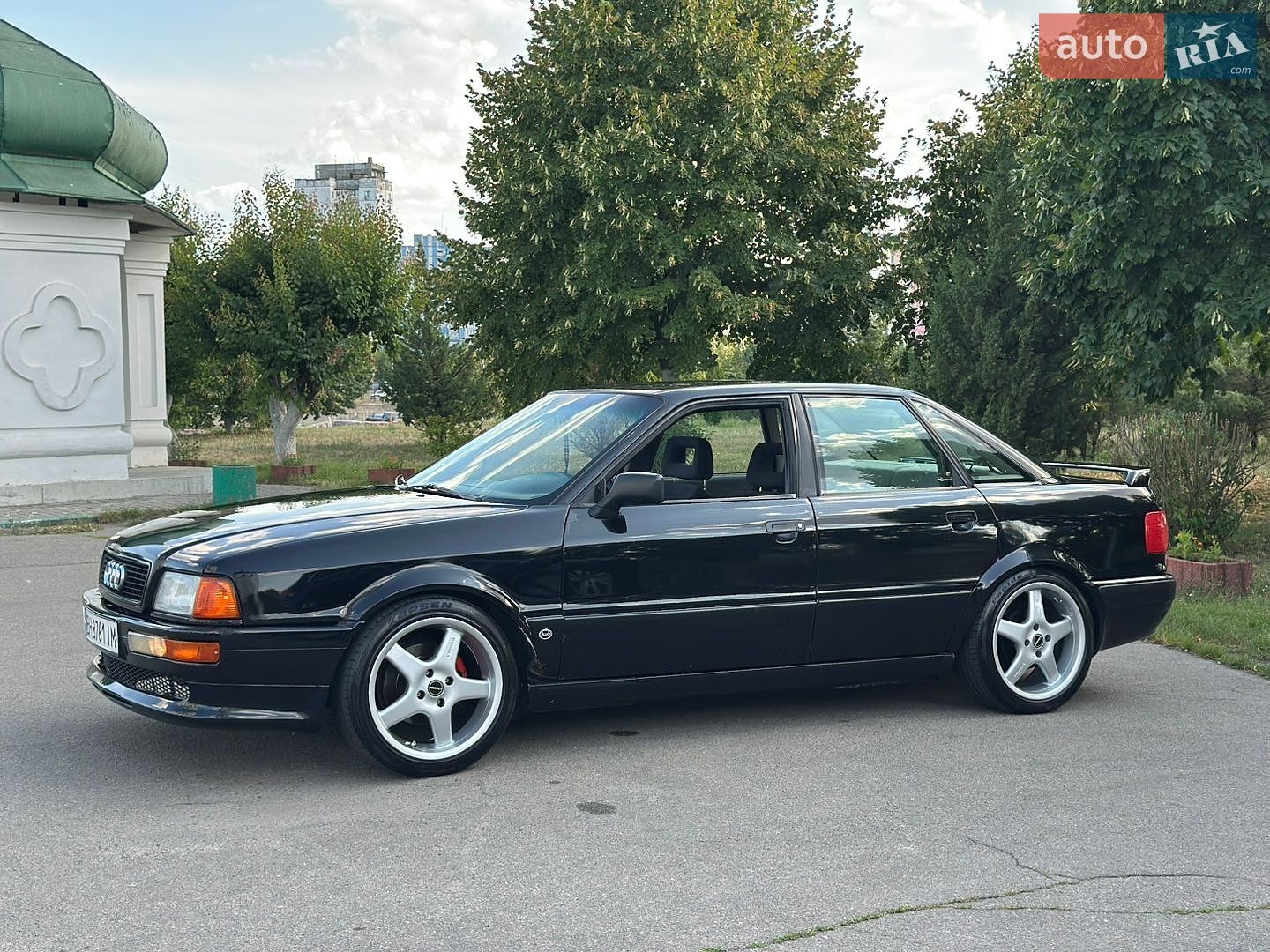 Audi 80 1992 VIN WAUZZZ8CZNA107977 фото оголошення 4 з 17