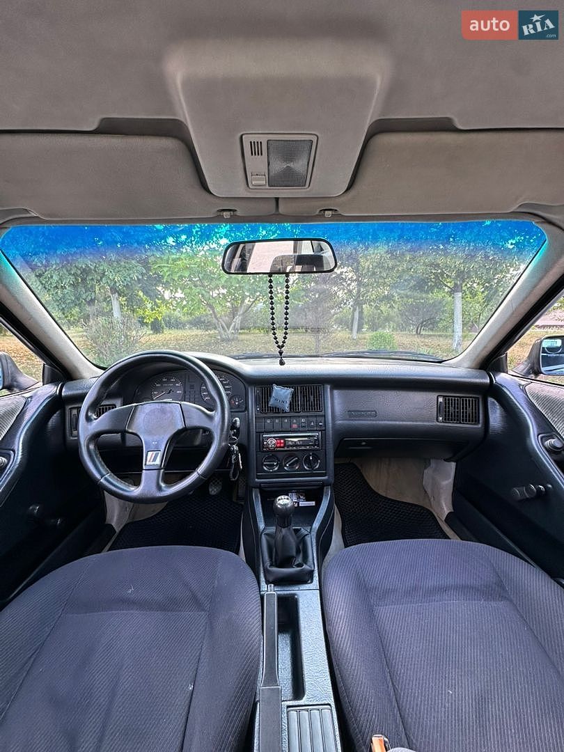 Audi 80 1992 VIN WAUZZZ8CZNA107977 фото оголошення 11 з 17