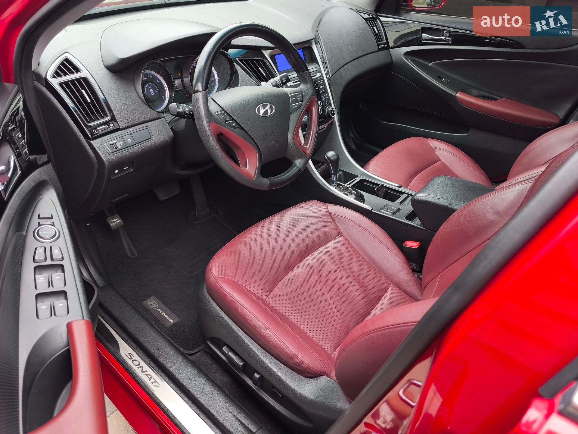 Hyundai Sonata 2011 VIN KMHEC41CBBA273191 фото оголошення 31 з 71