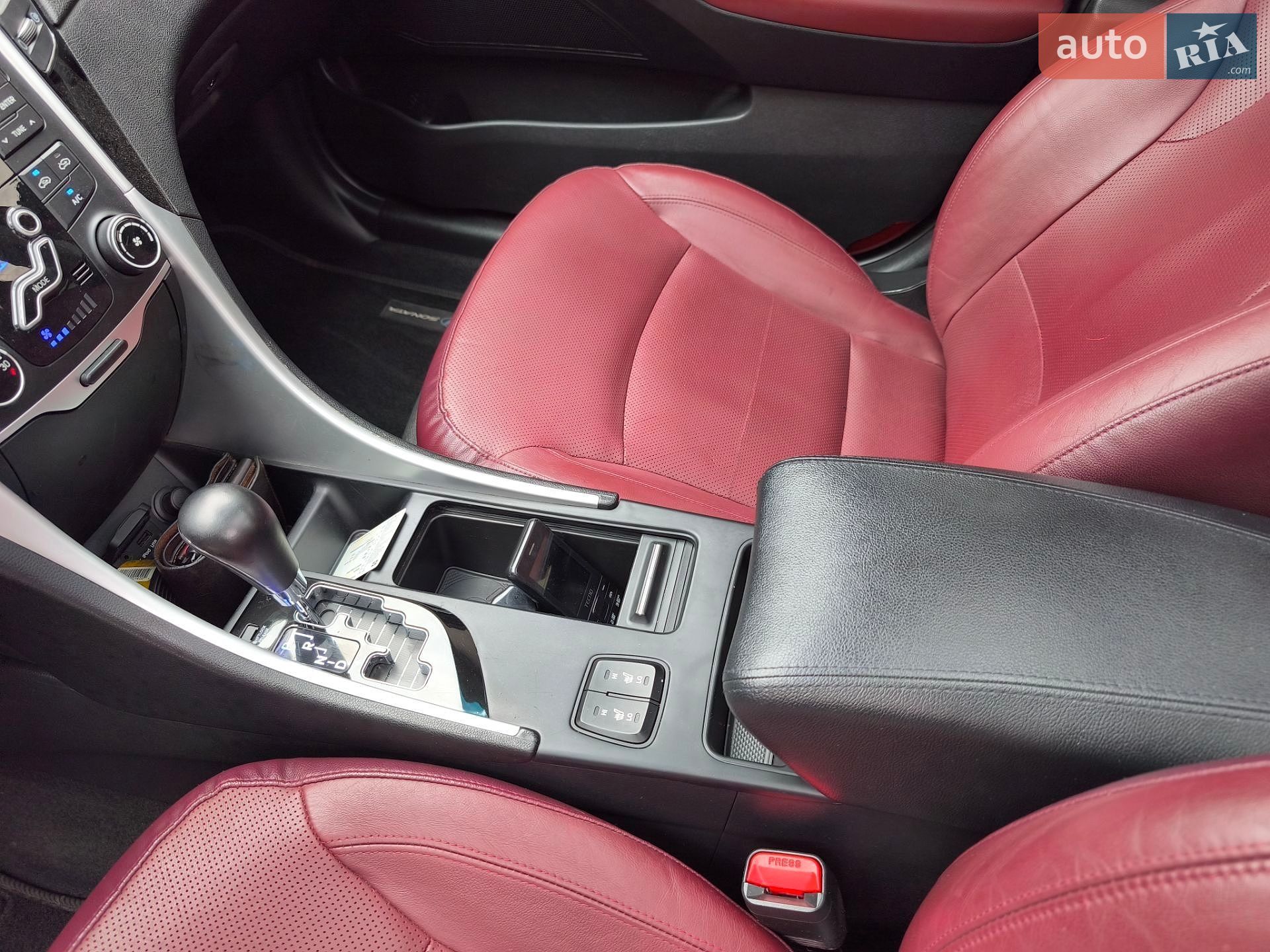 Hyundai Sonata 2011 VIN KMHEC41CBBA273191 фото оголошення 36 з 71