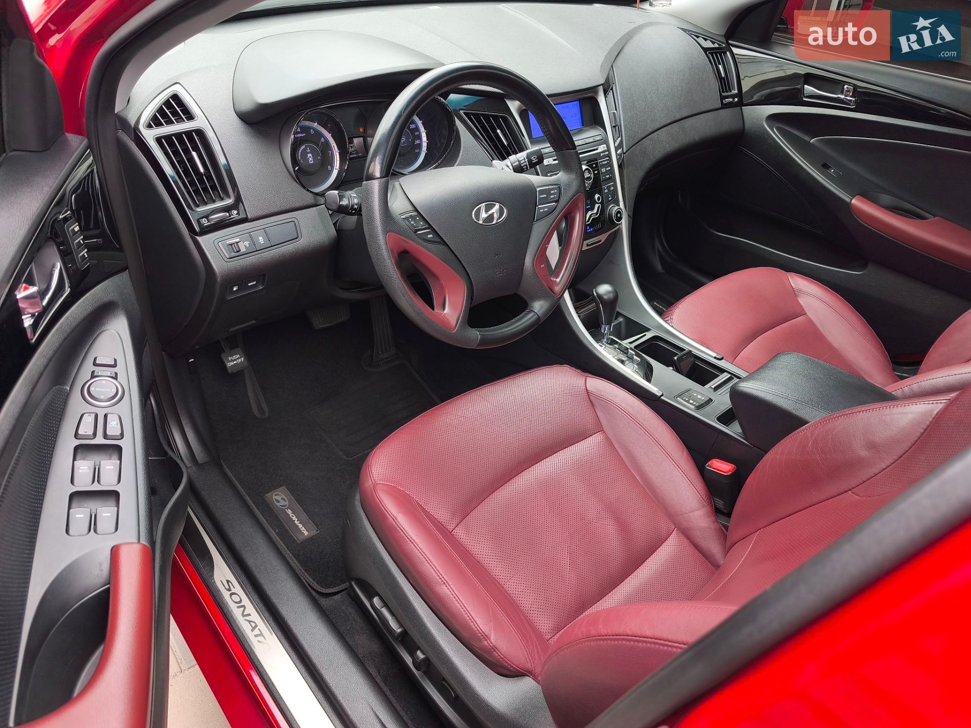Hyundai Sonata 2011 VIN KMHEC41CBBA273191 фото оголошення 40 з 71
