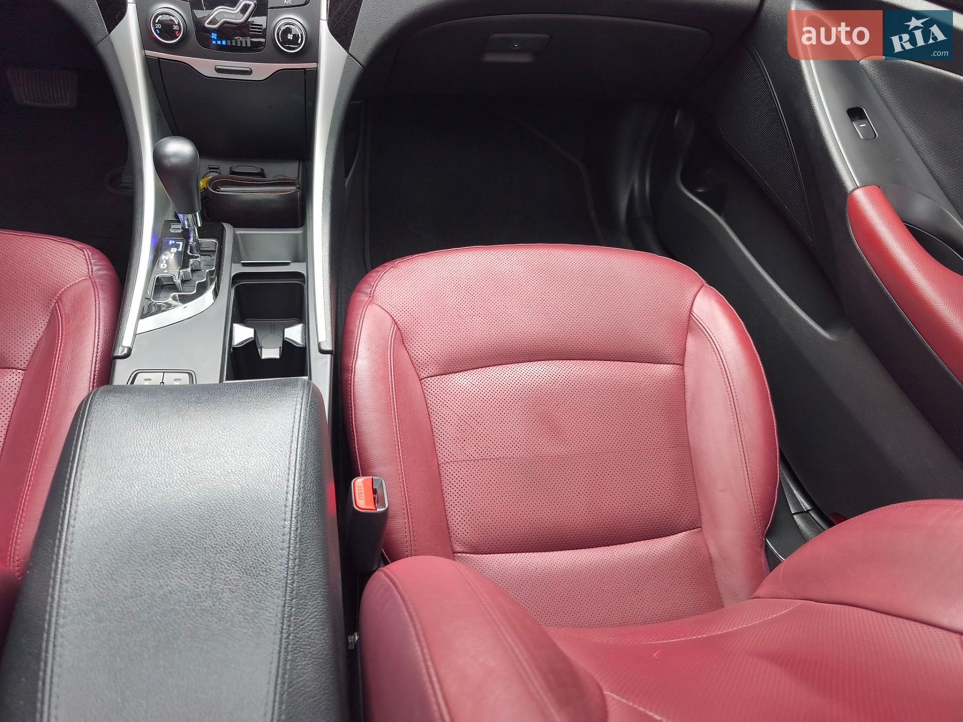 Hyundai Sonata 2011 VIN KMHEC41CBBA273191 фото оголошення 51 з 71