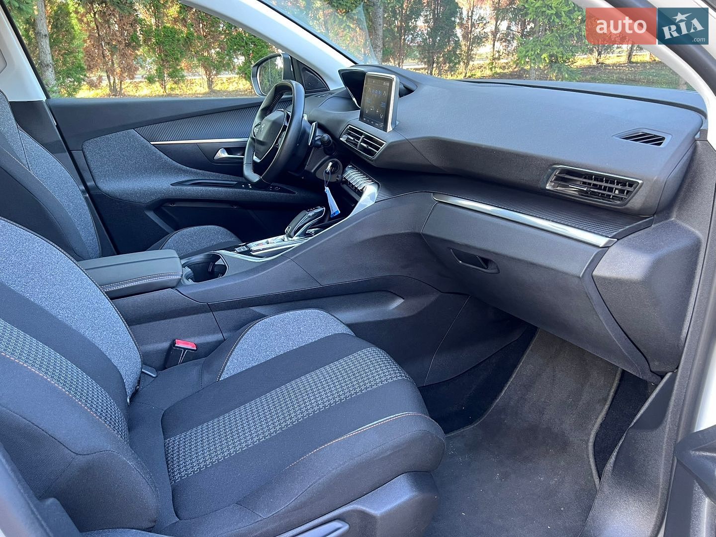 Peugeot 3008 2020 VIN VF3MCYHZRLS235837 фото оголошення 43 з 51