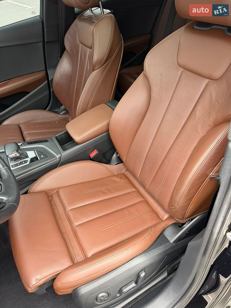 Audi A4 2019 VIN WAUHMAF41KA062623 фото оголошення 19 з 39