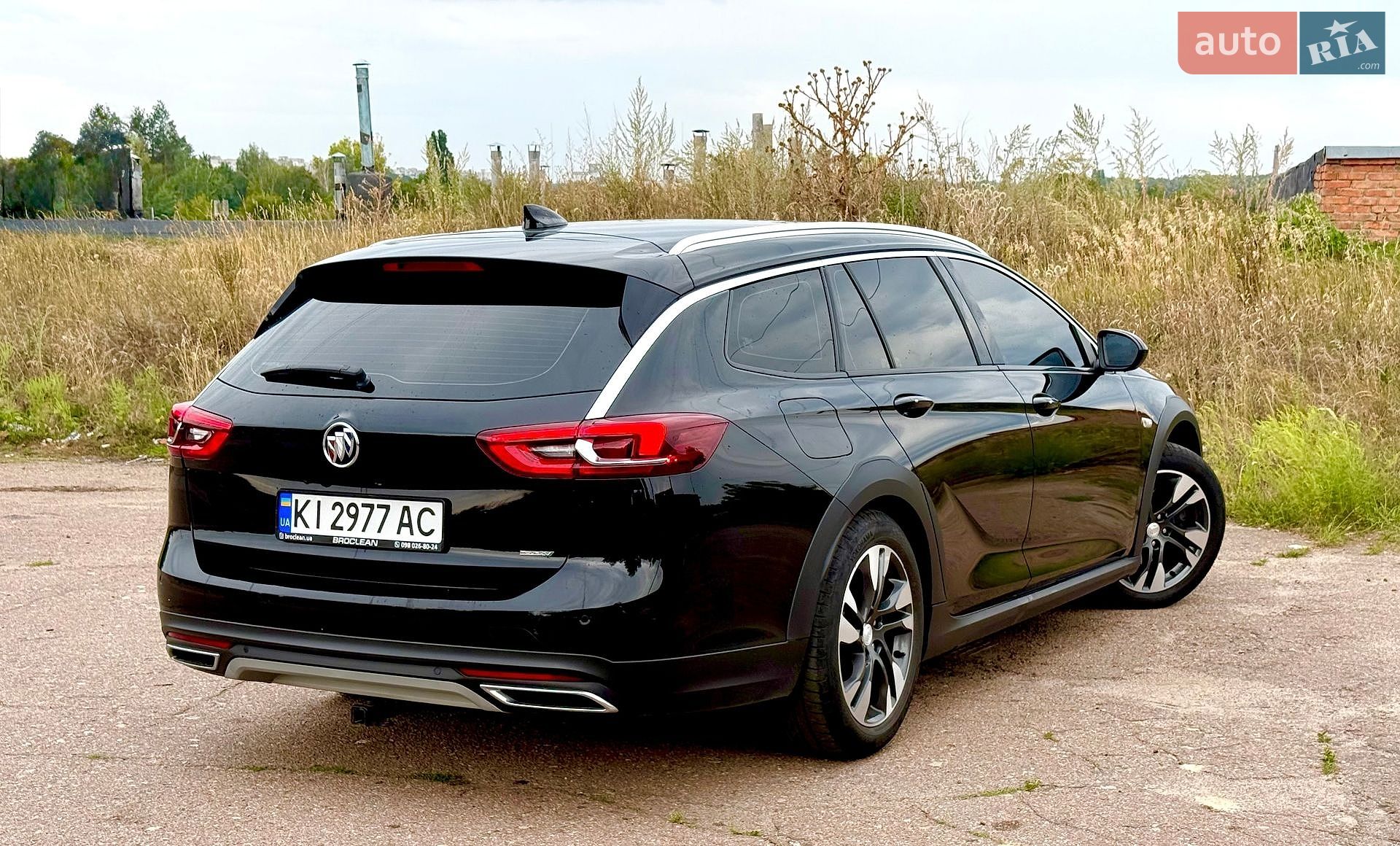 Buick Regal TourX 2018 VIN W04GU8SX6J1117499 фото оголошення 7 з 44