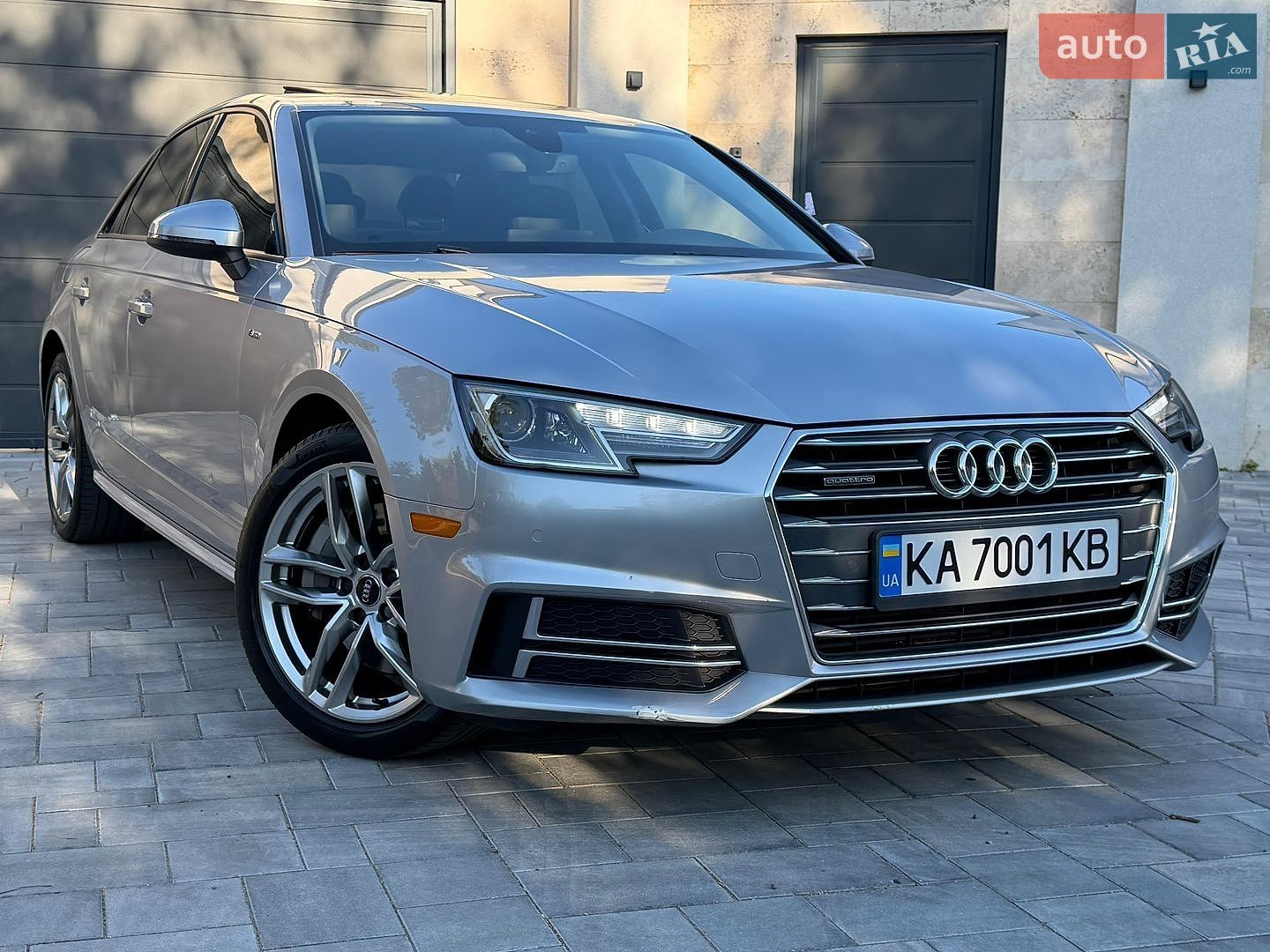 Audi A4 2016 VIN WAUDNAF41HN054759 фото оголошення 4 з 81