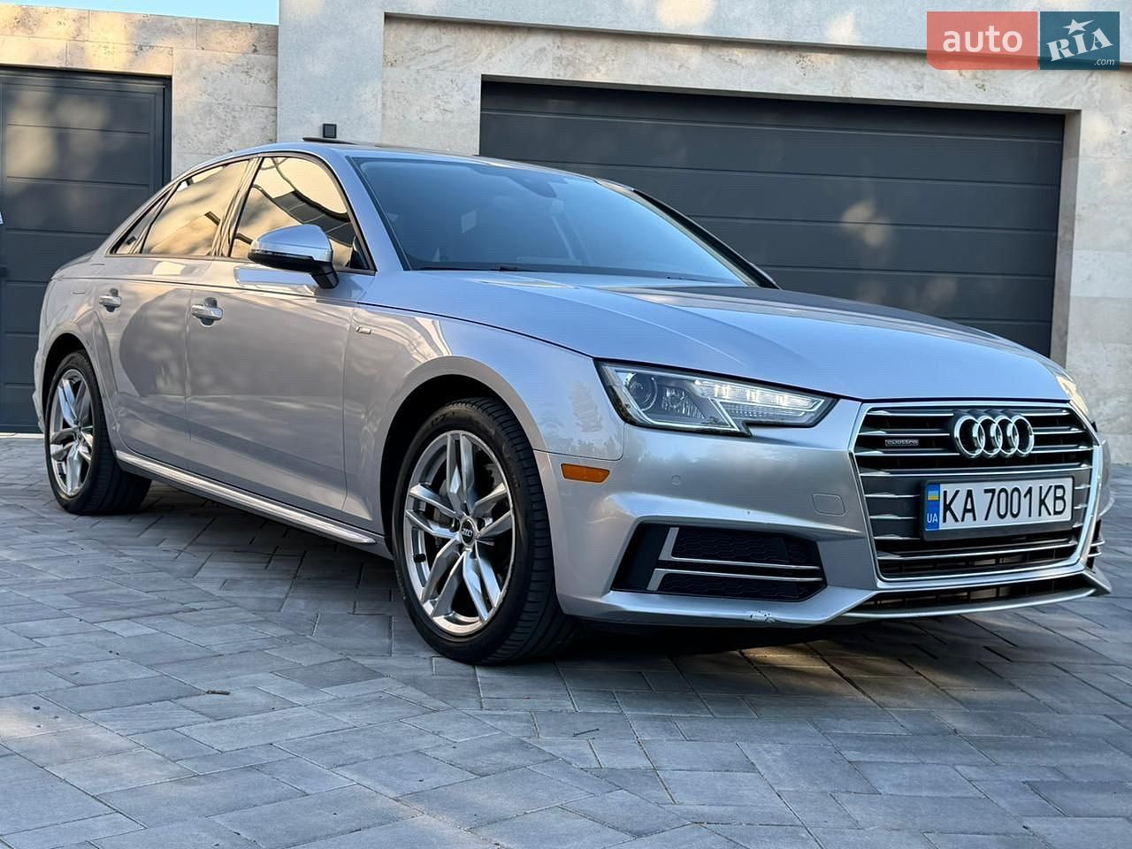 Audi A4 2016 VIN WAUDNAF41HN054759 фото оголошення 17 з 81