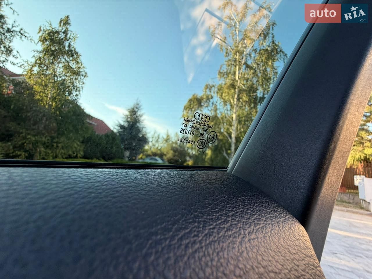 Audi A4 2016 VIN WAUDNAF41HN054759 фото оголошення 33 з 81