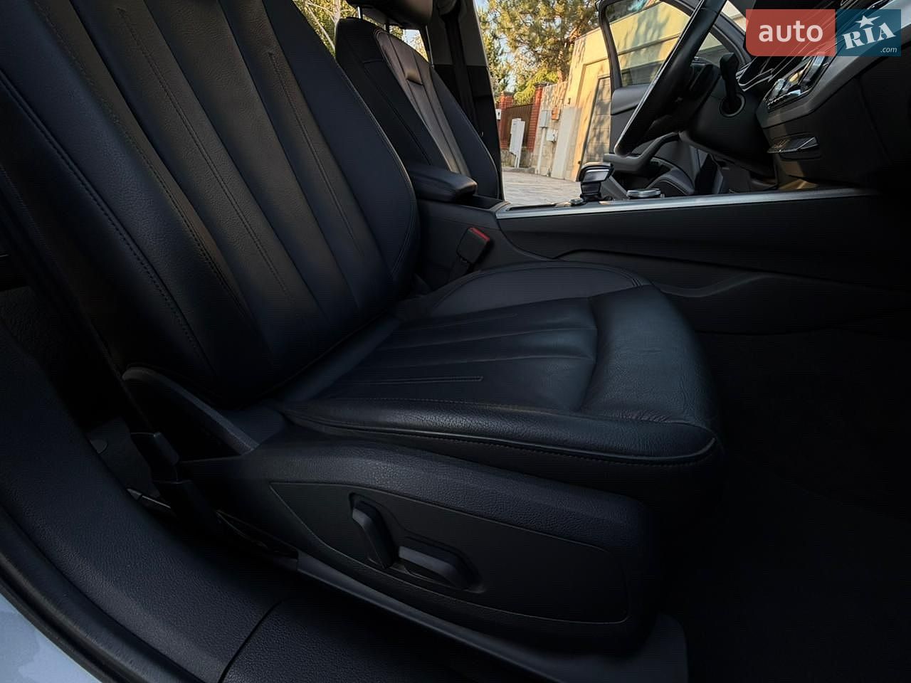 Audi A4 2016 VIN WAUDNAF41HN054759 фото оголошення 67 з 81