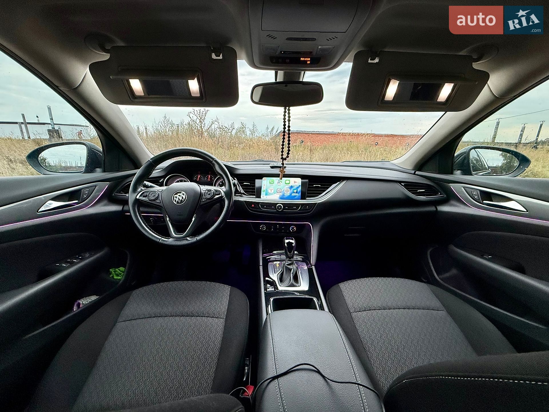 Buick Regal TourX 2018 VIN W04GU8SX6J1117499 фото оголошення 20 з 44
