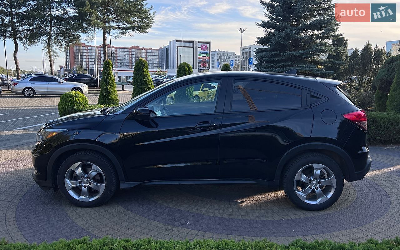 Honda HR-V 2017 VIN 3CZRU6H55HM711811 фото оголошення 4 з 23