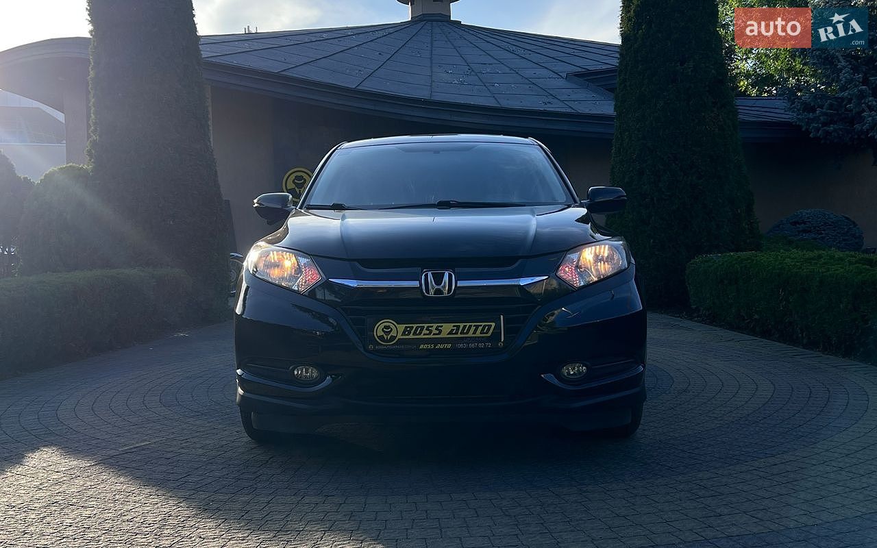Honda HR-V 2017 VIN 3CZRU6H55HM711811 фото оголошення 2 з 23