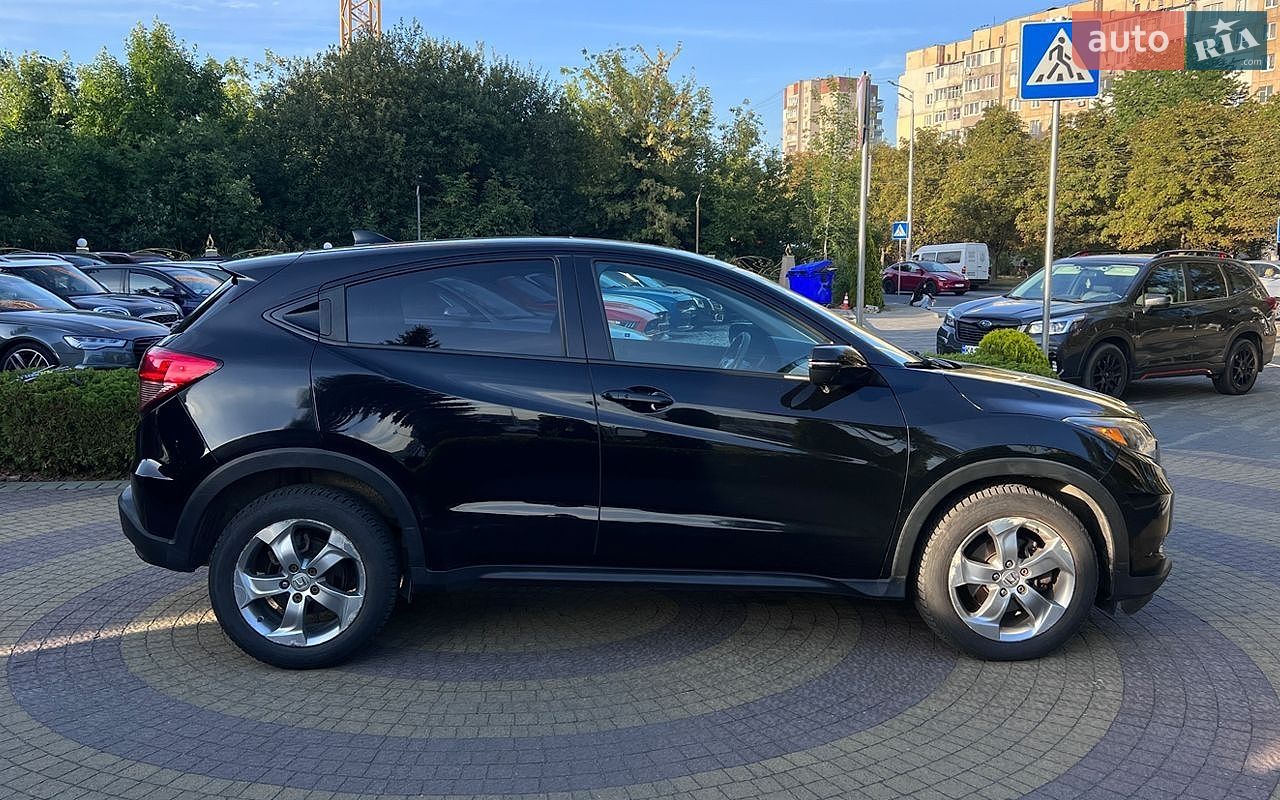 Honda HR-V 2017 VIN 3CZRU6H55HM711811 фото оголошення 8 з 23