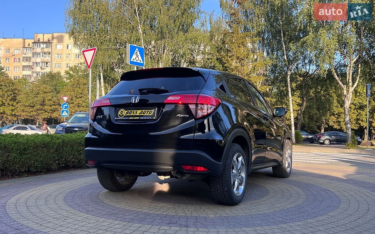 Honda HR-V 2017 VIN 3CZRU6H55HM711811 фото оголошення 7 з 23
