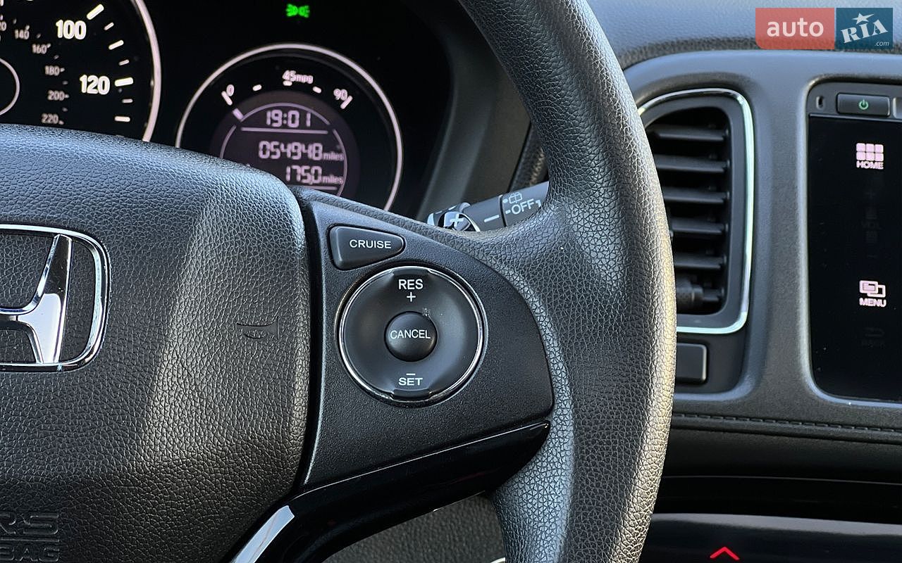 Honda HR-V 2017 VIN 3CZRU6H55HM711811 фото оголошення 13 з 23