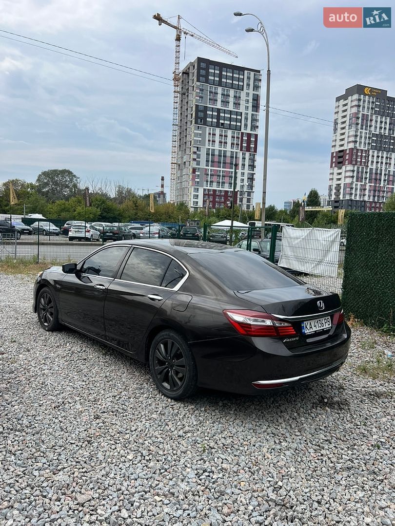 Honda Accord 2016 VIN 1HGCR2F31GA237683 фото оголошення 5 з 14