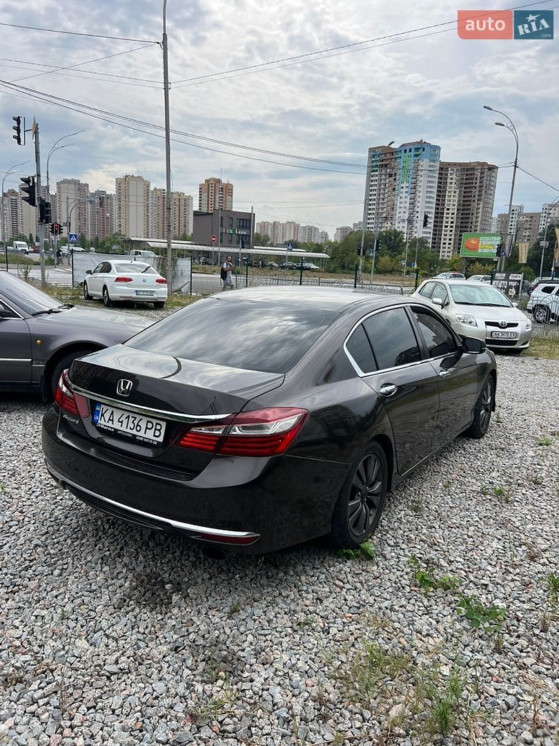 Honda Accord 2016 VIN 1HGCR2F31GA237683 фото оголошення 7 з 14