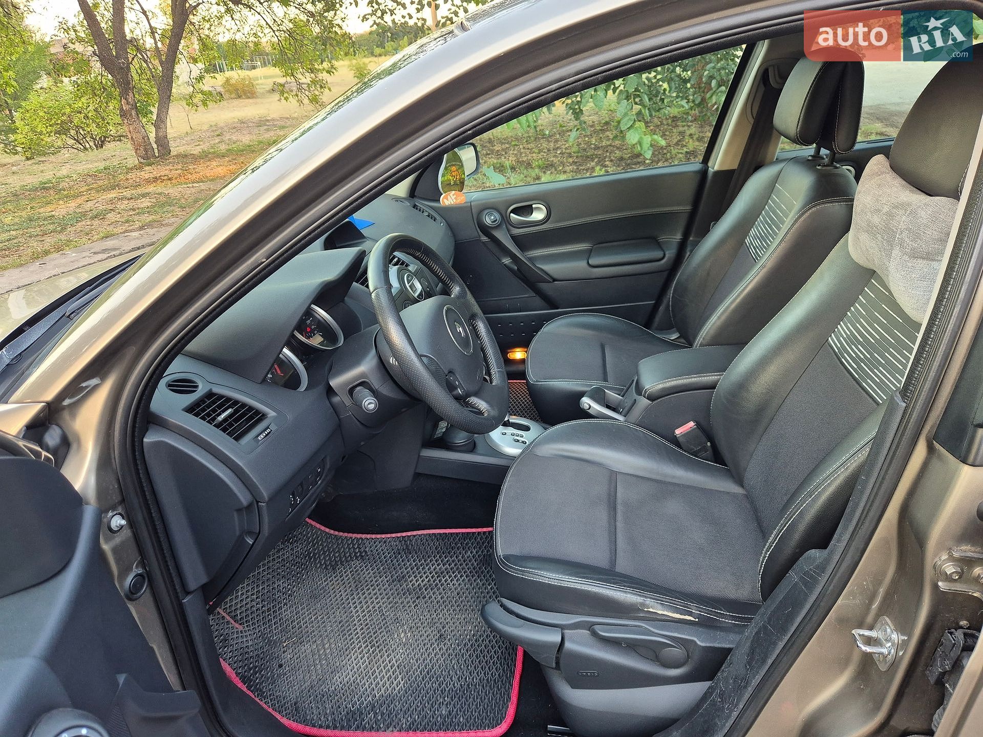 Renault Megane 2008 VIN VF1KM1R0A40422280 фото оголошення 9 з 25