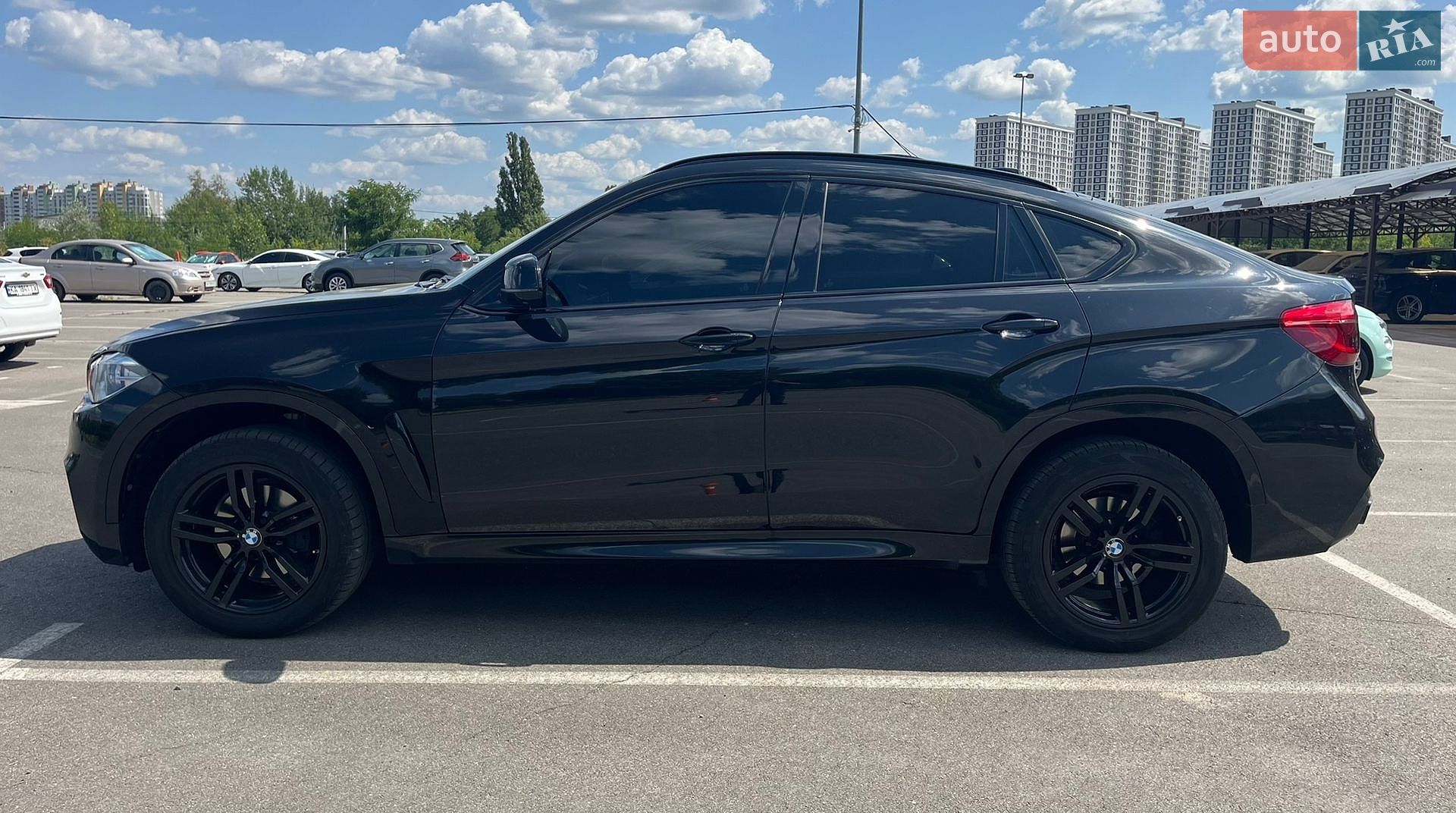 BMW X6 2017 VIN WBAKU210700V53717 фото оголошення 3 з 15