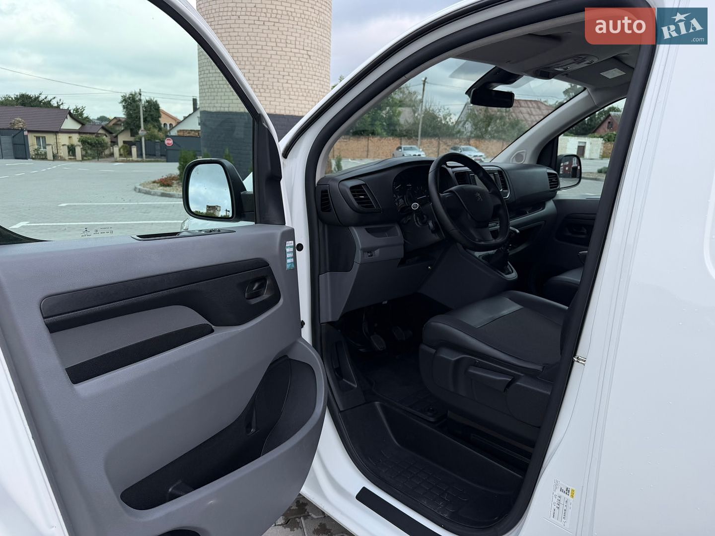 Peugeot Expert 2021 VIN VF3VFAHKKM7842131 фото оголошення 40 з 72