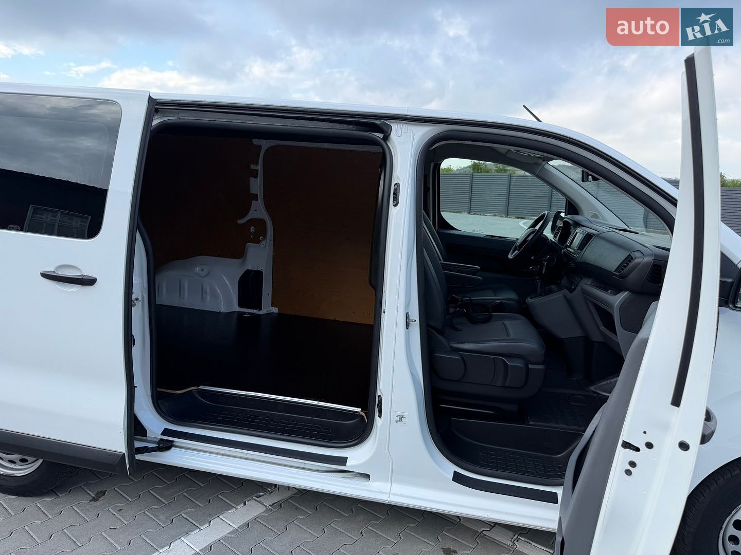Peugeot Expert 2021 VIN VF3VFAHKKM7842131 фото оголошення 54 з 72