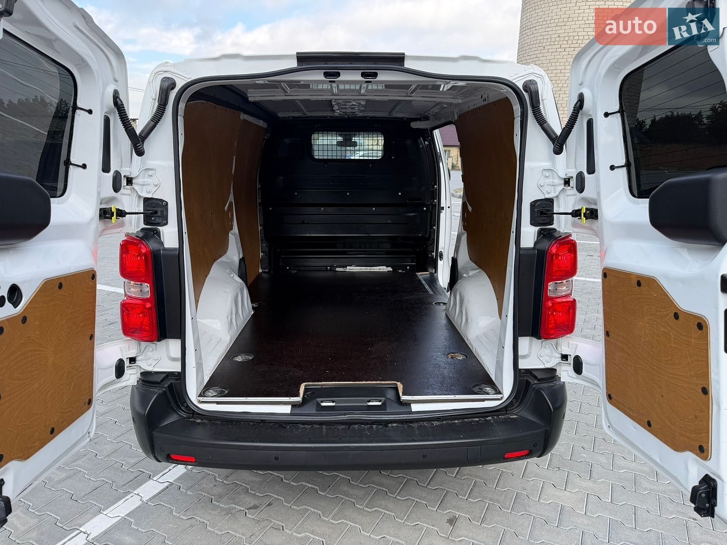 Peugeot Expert 2021 VIN VF3VFAHKKM7842131 фото оголошення 57 з 72