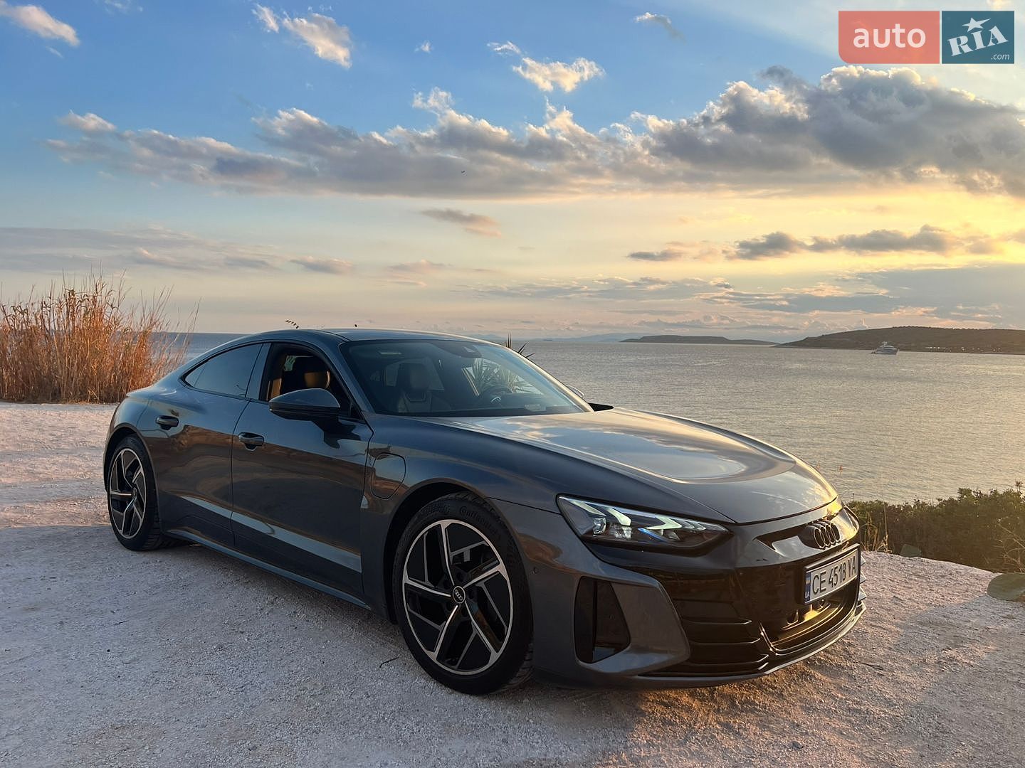 Audi e-tron GT 2021 VIN WAUZZZFW9N7000412 фото оголошення 5 з 8