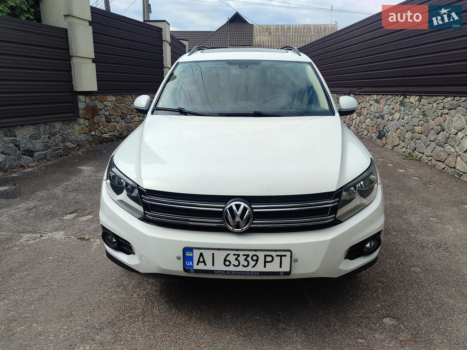 Volkswagen Tiguan 2016 VIN WVGJV7AX9GW581947 фото оголошення 7 з 17