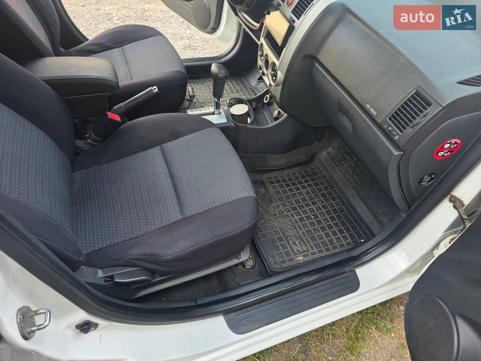 Hyundai Getz 2011 VIN KMHBT51DBBU046220 фото оголошення 7 з 13