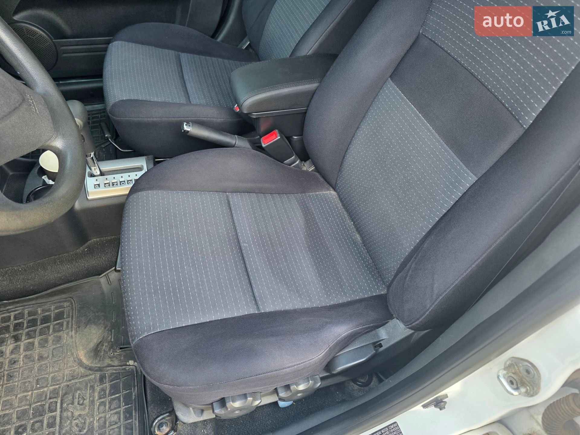 Hyundai Getz 2011 VIN KMHBT51DBBU046220 фото оголошення 6 з 13