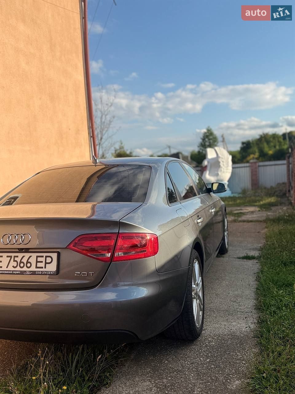 Audi A4 2011 VIN WAUAFAFL1CA066501 фото оголошення 12 з 15