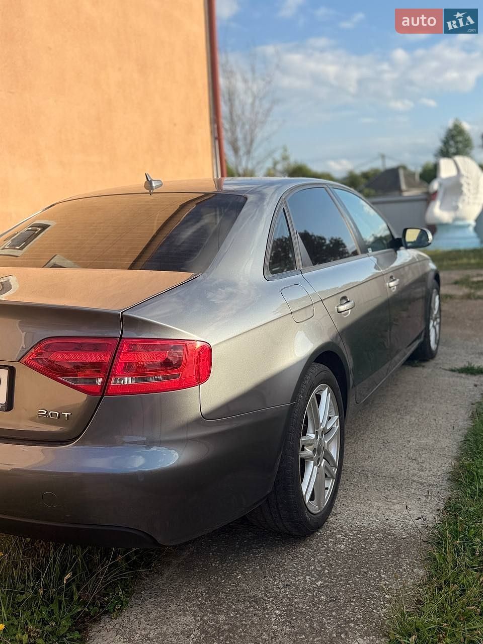 Audi A4 2011 VIN WAUAFAFL1CA066501 фото оголошення 13 з 15