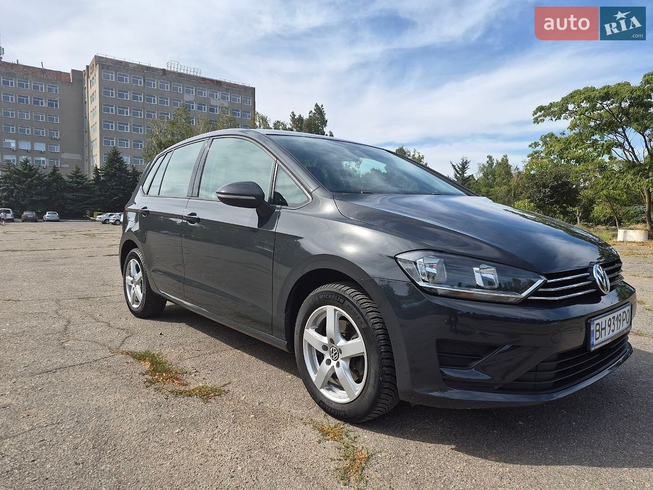Volkswagen Golf Sportsvan 2015 VIN WVWZZZAUZFW588011 фото оголошення 6 з 26