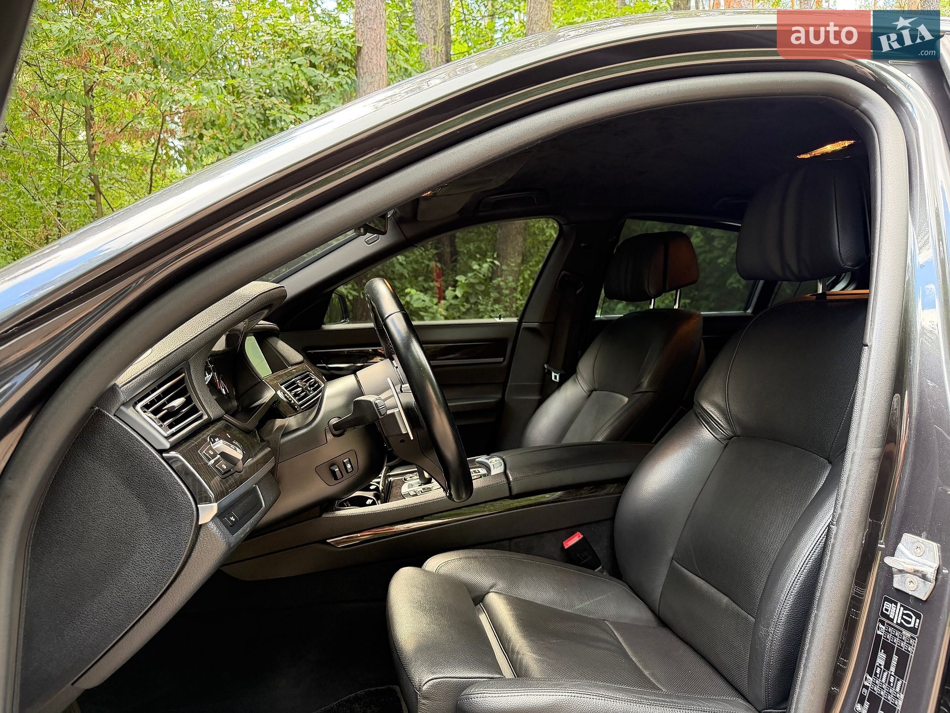 BMW 7 Series 2013 VIN WBAYA61090C994158 фото оголошення 29 з 60