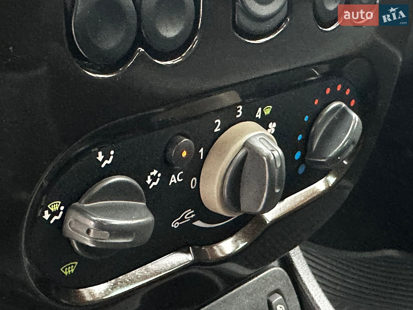 Dacia Duster 2010 VIN UU1HSDAM543560147 фото оголошення 24 з 51
