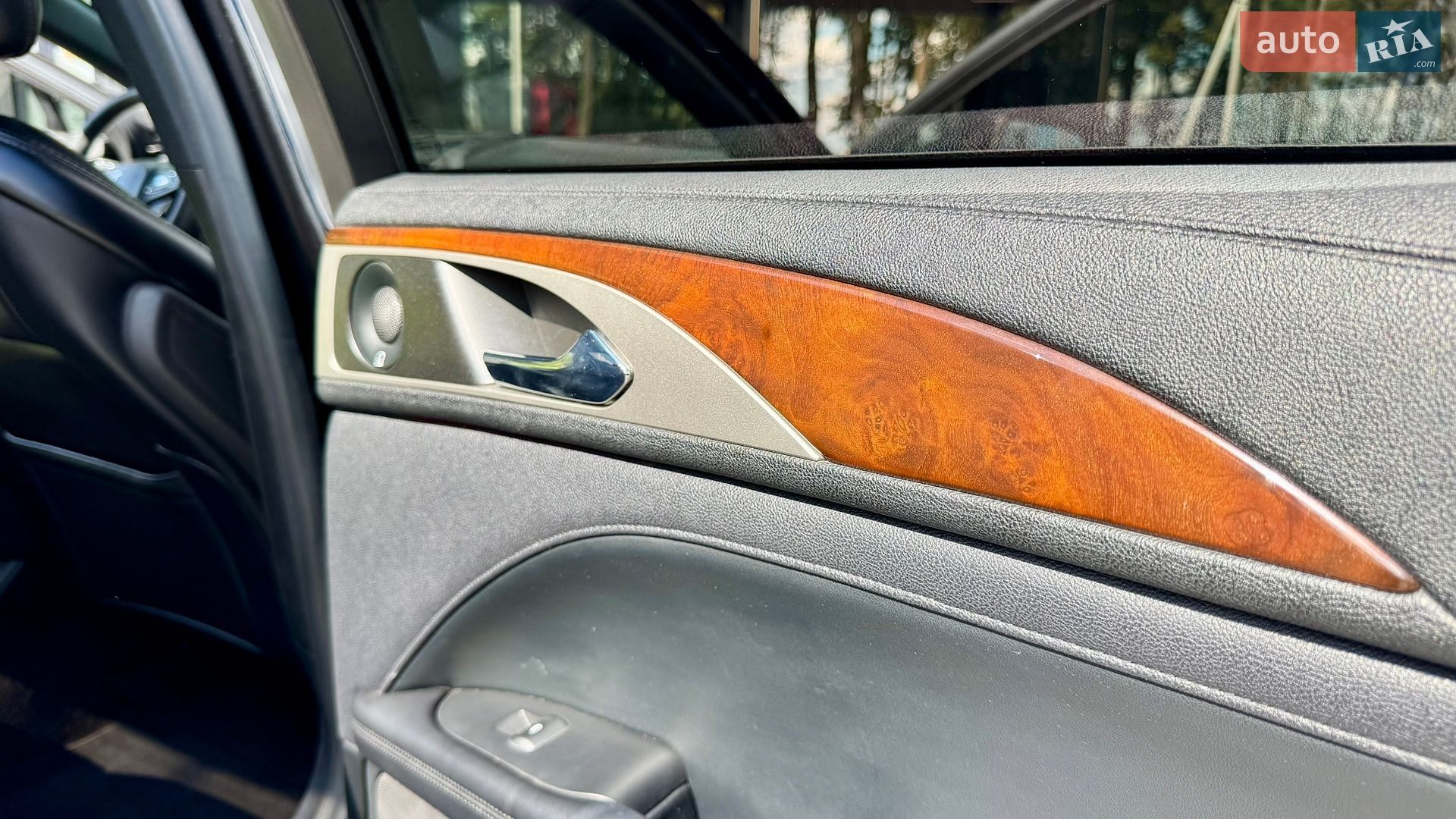 Lincoln MKZ 2019 VIN 3LN6L5D97KR626991 фото оголошення 22 з 73