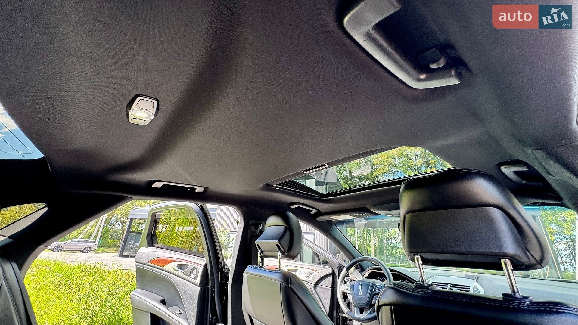 Lincoln MKZ 2019 VIN 3LN6L5D97KR626991 фото оголошення 29 з 73