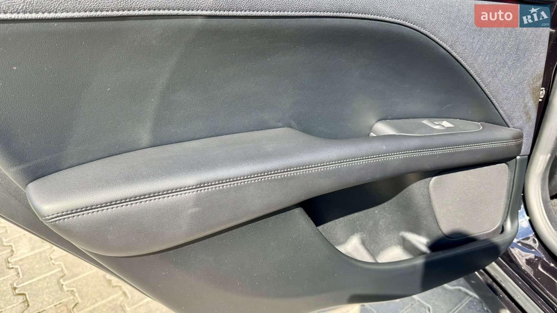 Lincoln MKZ 2019 VIN 3LN6L5D97KR626991 фото оголошення 32 з 73