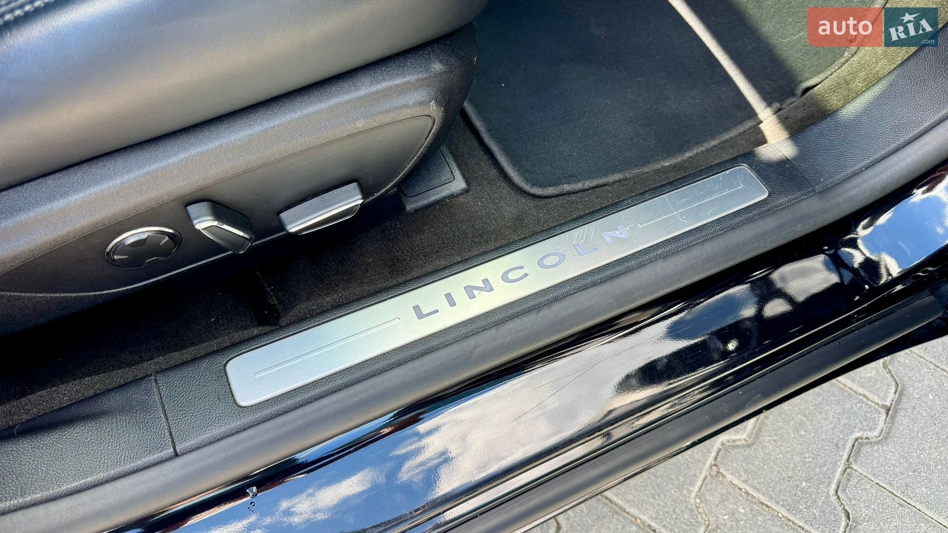 Lincoln MKZ 2019 VIN 3LN6L5D97KR626991 фото оголошення 46 з 73
