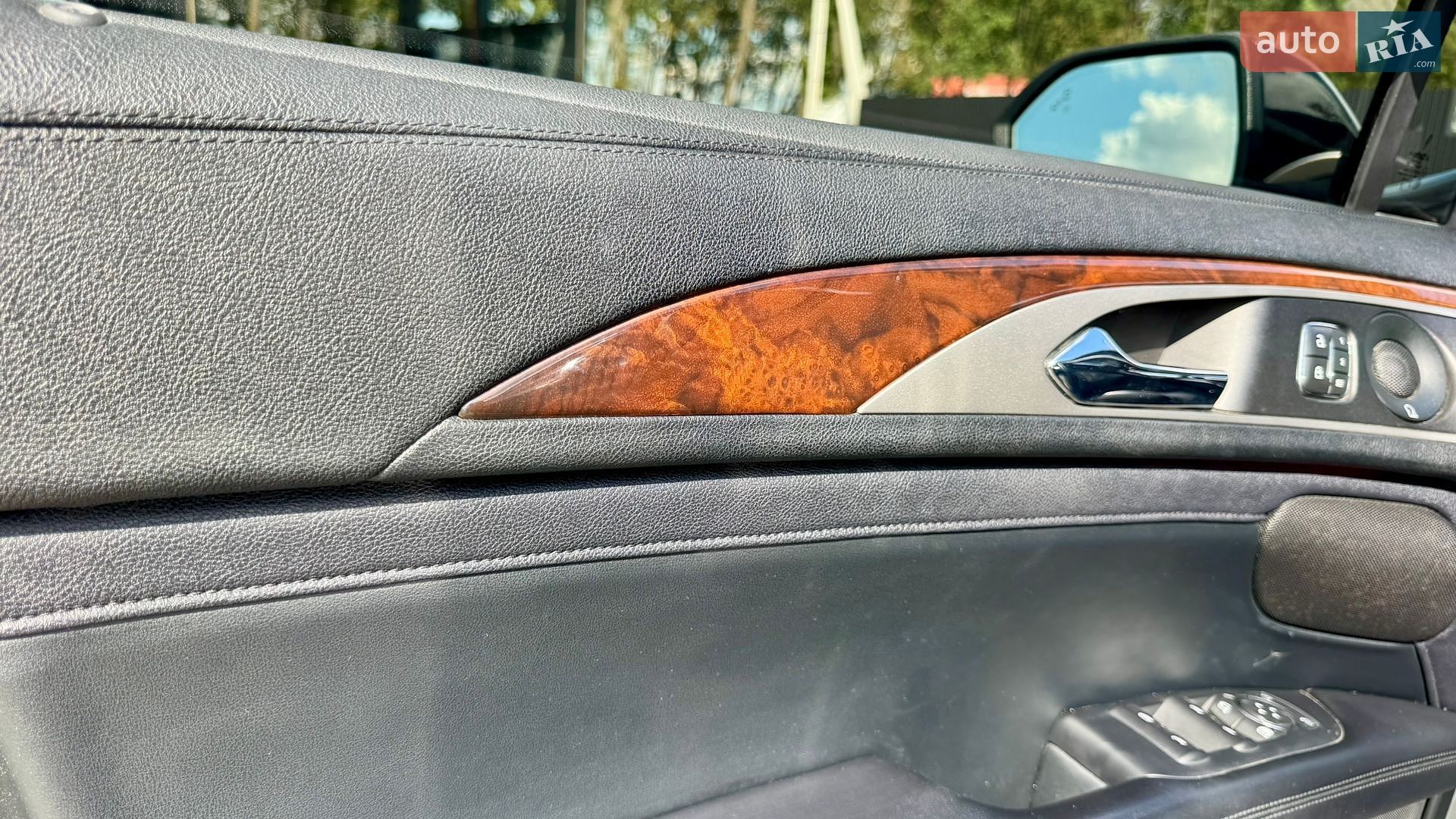 Lincoln MKZ 2019 VIN 3LN6L5D97KR626991 фото оголошення 54 з 73