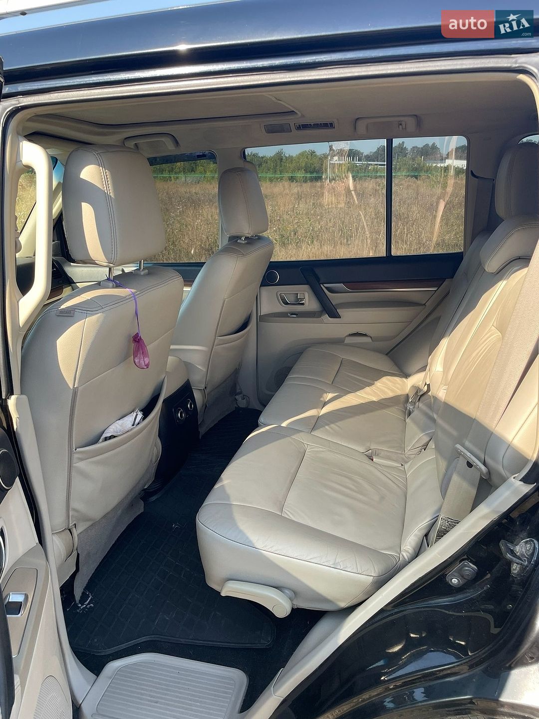 Mitsubishi Pajero Wagon 2007 VIN JMYLRV93W7J718130 фото оголошення 6 з 8