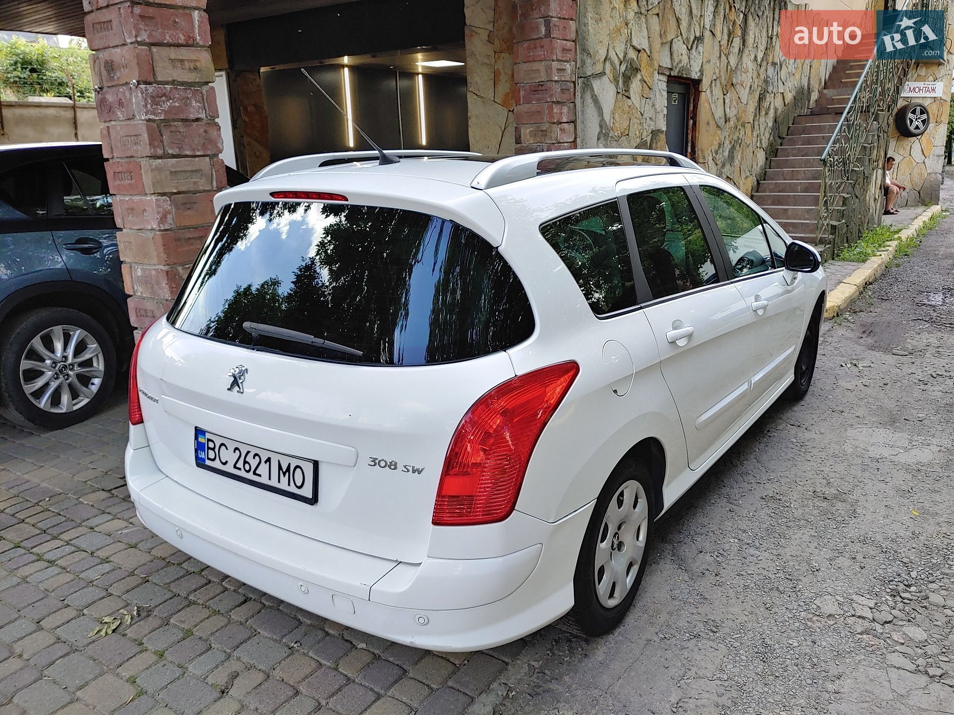 Peugeot 308 2011 VIN VF34H9HR8BS216492 фото оголошення 5 з 21
