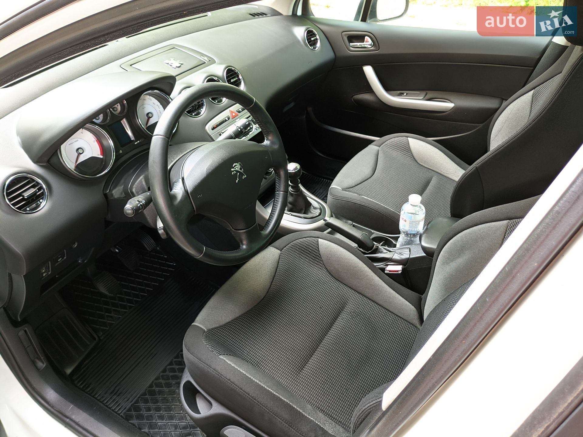 Peugeot 308 2011 VIN VF34H9HR8BS216492 фото оголошення 10 з 21
