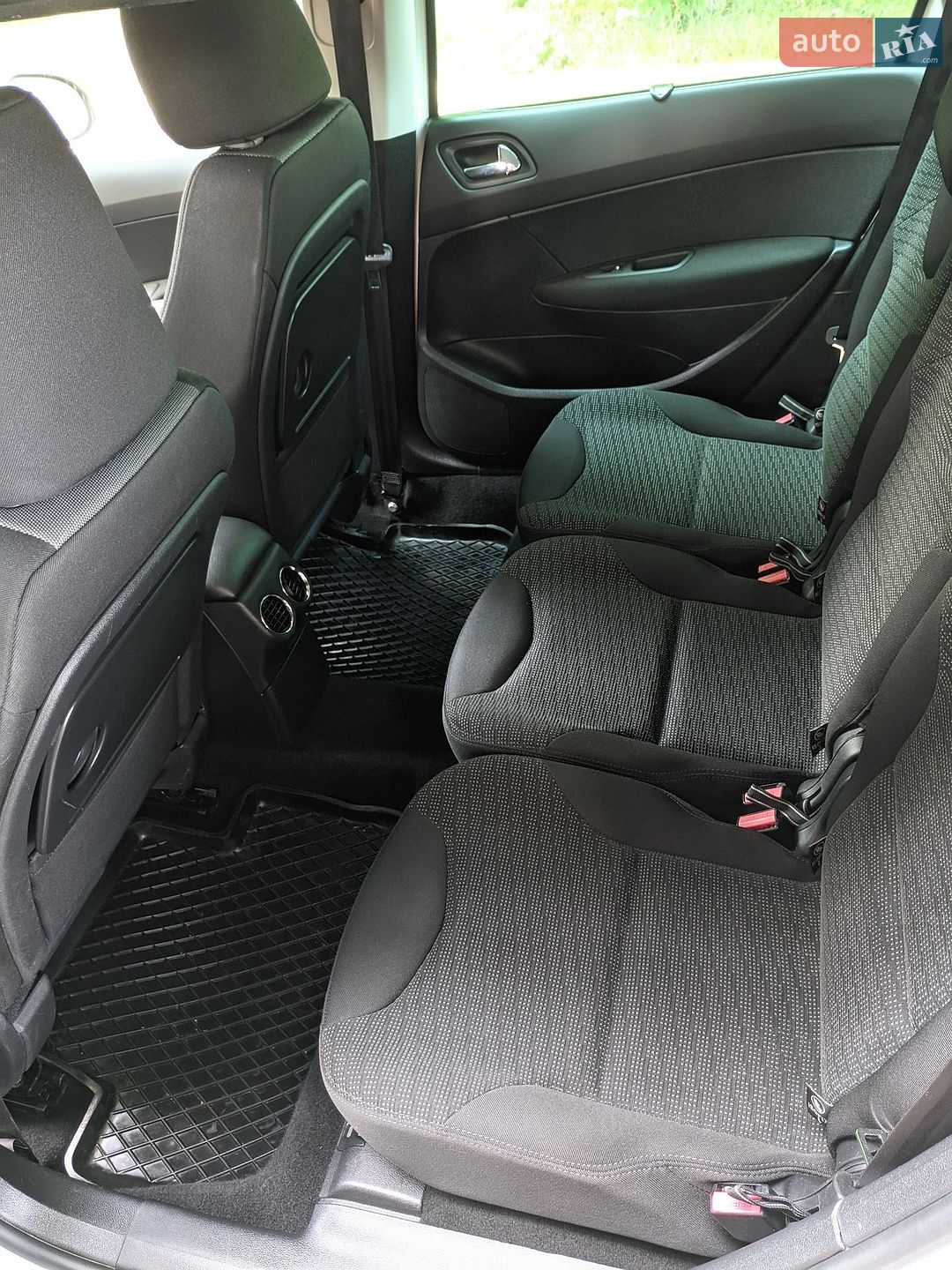 Peugeot 308 2011 VIN VF34H9HR8BS216492 фото оголошення 16 з 21