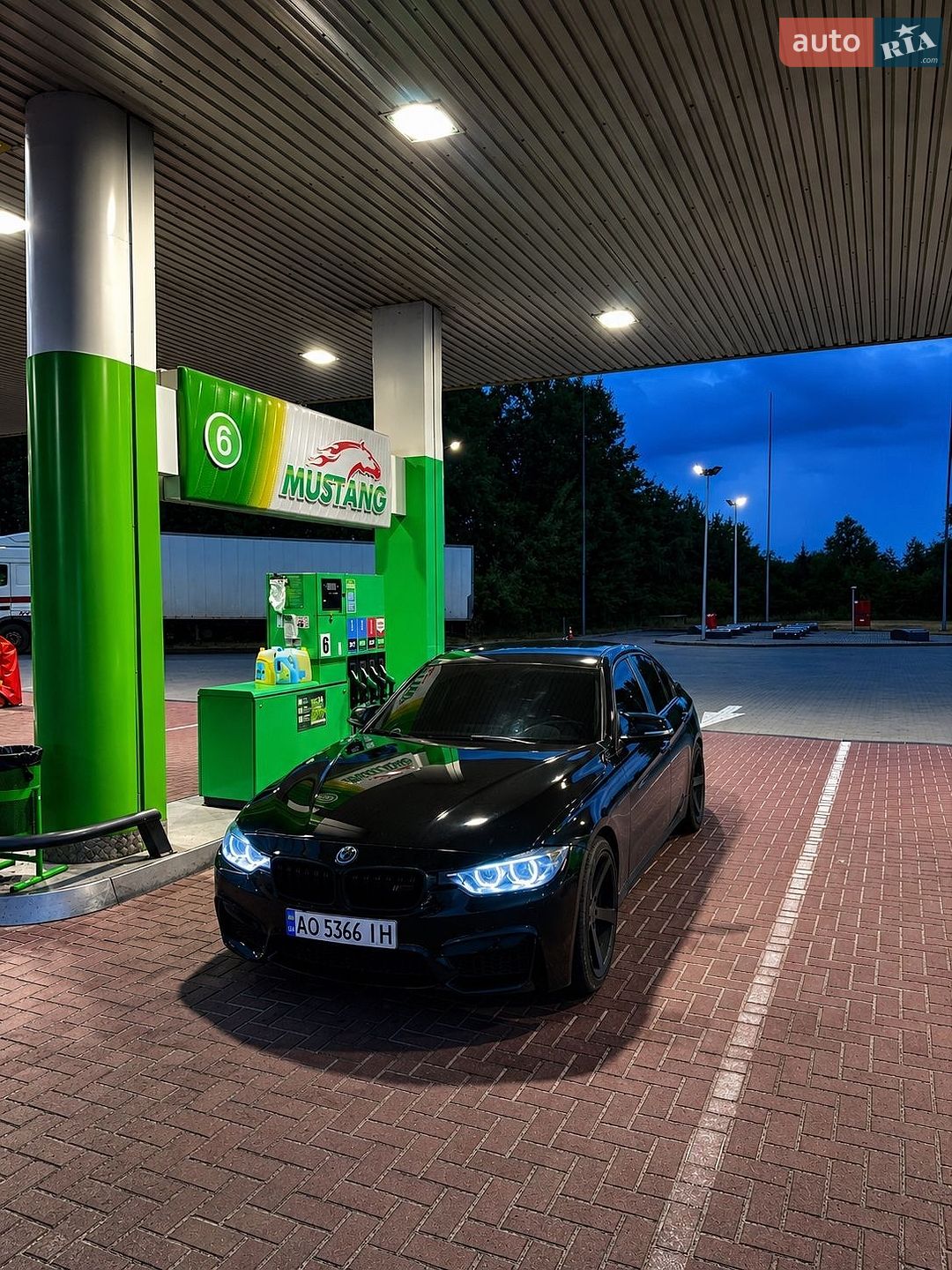 BMW 3 Series 2013 VIN WBA3A5C57EJ464755 фото оголошення 4 з 8
