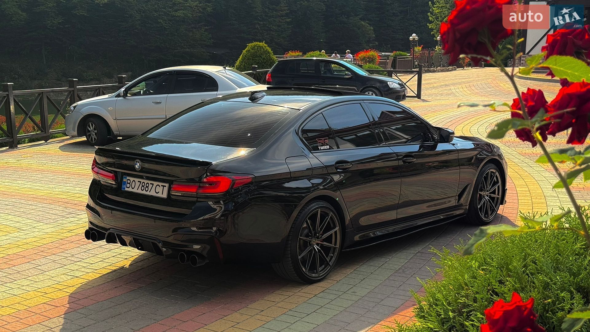 BMW 5 Series 2018 VIN WBAJA7C5XKG910246 фото оголошення 7 з 25