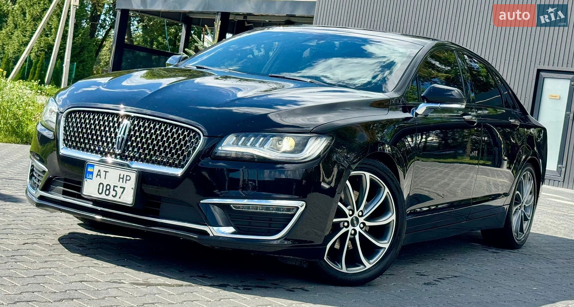 Lincoln MKZ 2019 VIN 3LN6L5D97KR626991 фото оголошення 3 з 73