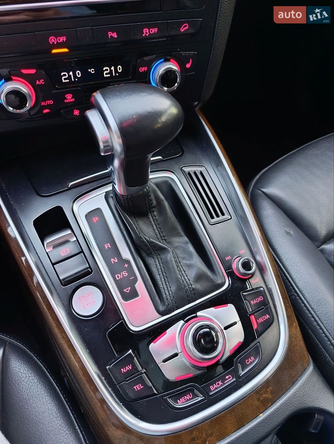 Audi Q5 2014 VIN WA1CMAFP1FA083432 фото оголошення 13 з 18